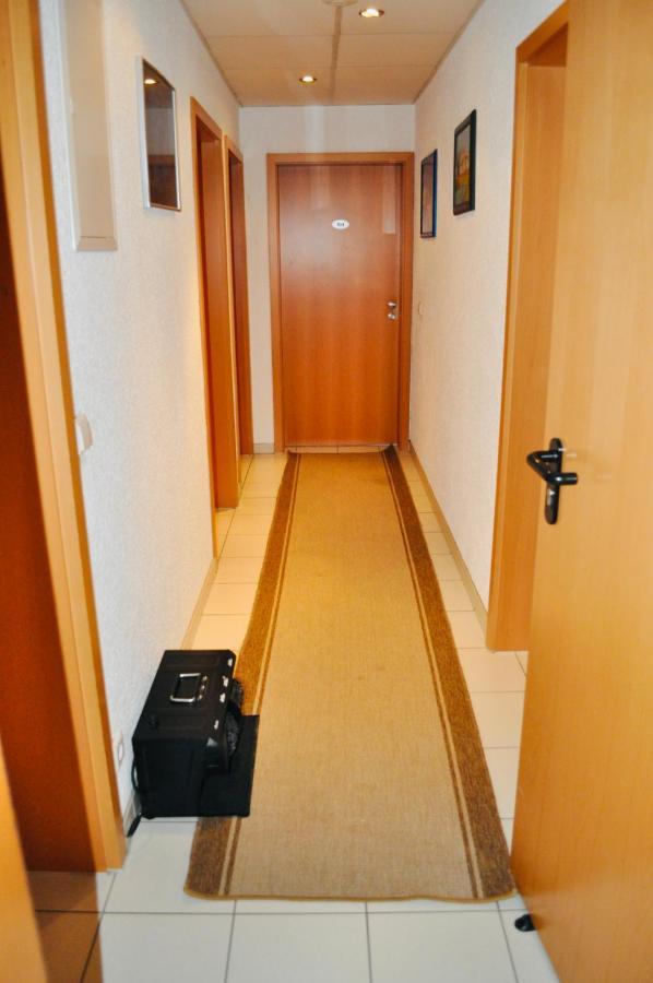 Hotel Discovery Estugarda Exterior foto